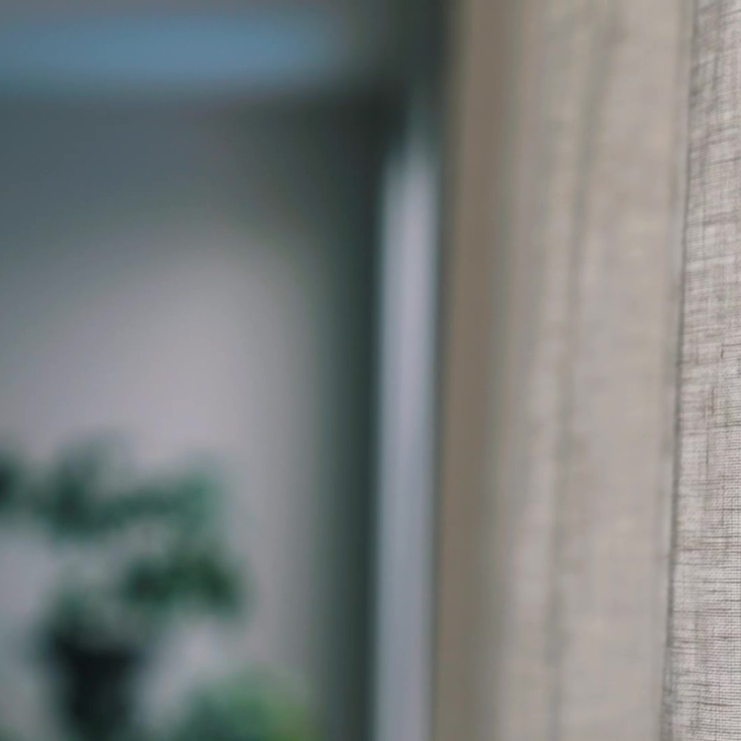 Curtains Frame At 0m11s